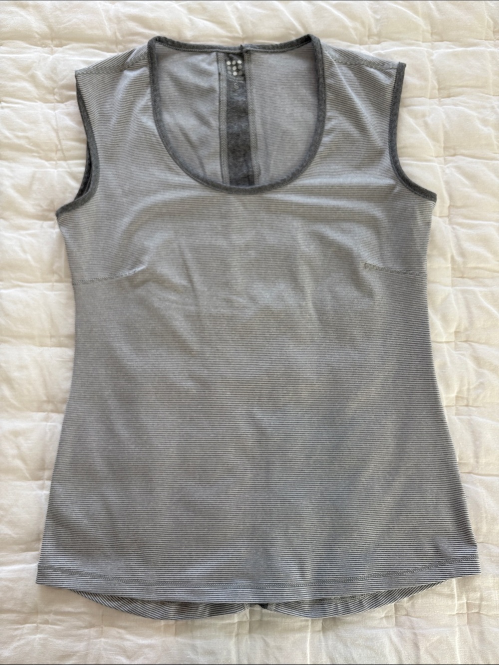 Title Nine Gray Striped Scoop Neck Tank
